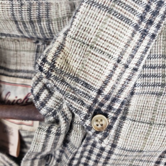 Woolrich flannel plaid button down mens large - Picture 7 of 10